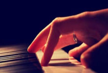 C7娱乐:成功冲超!大连英博2-1绝杀上海嘉定汇龙.